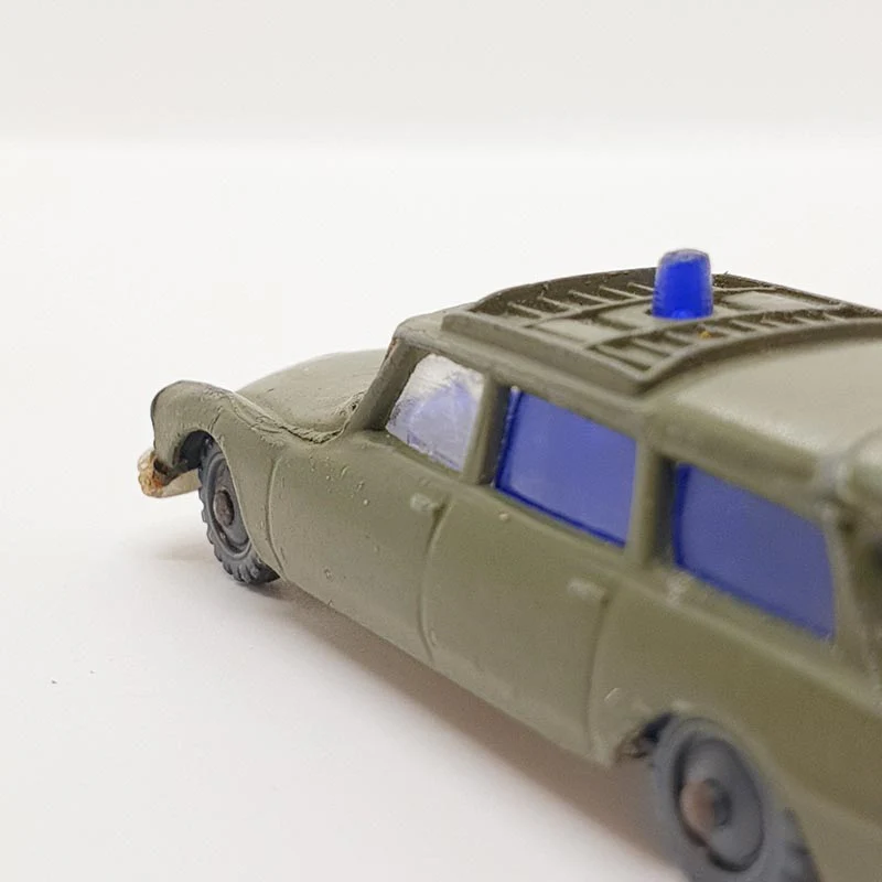 Thumbnail 5